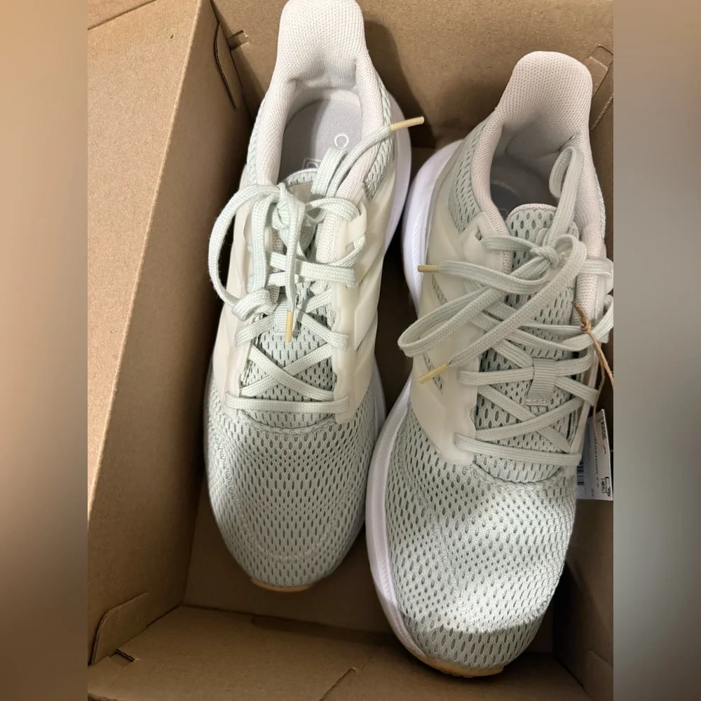 Adidas Women's Cloudfoam Athletic Shoes - Light Green - Picture 4 of 4